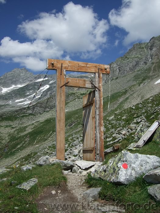 Die 'Porta Alpinae' nahe der Kasseler Hütte